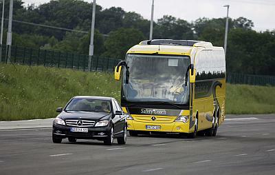 Daimler ESV - safety vehicle
